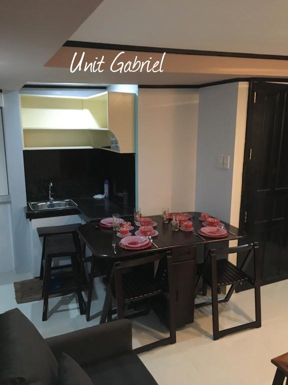 فندق La Famille باغيو المظهر الخارجي الصورة